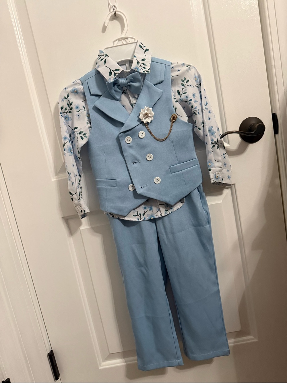 Light Blue Floral Vest Suit Set for Kids - Bow Tie & Pocket Watch Accent